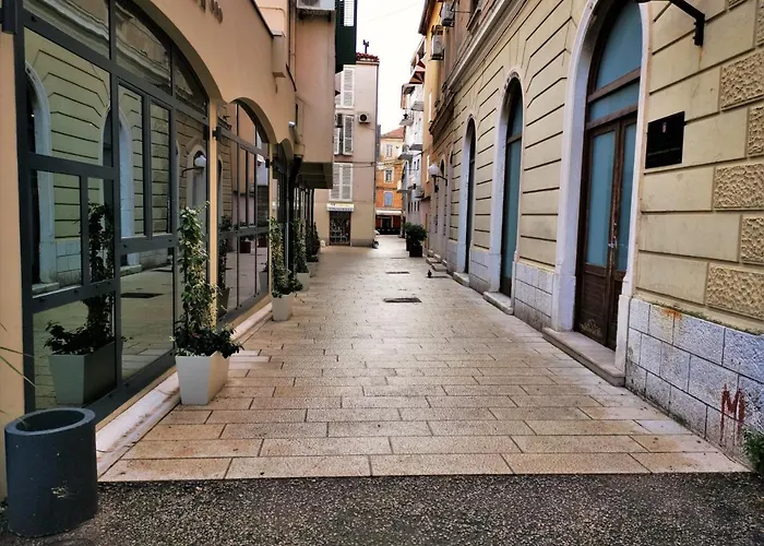 Pensjonat Divinity's Reach - Old Town Center Zadar