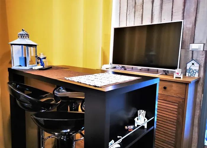 Divinity's Reach - Old Town Center 4*